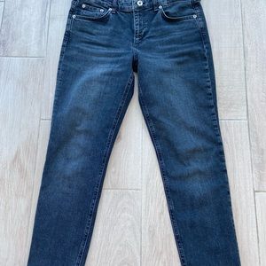 Rag and bone women’s black ankle jeans. Size:27. New without tags.